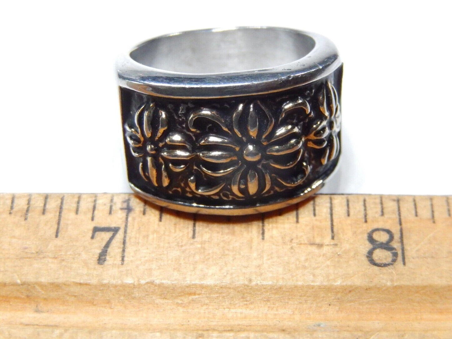 Stainless Steel 13.5 mm Wide Band Flower Design Fashion Ring Women's Size 7