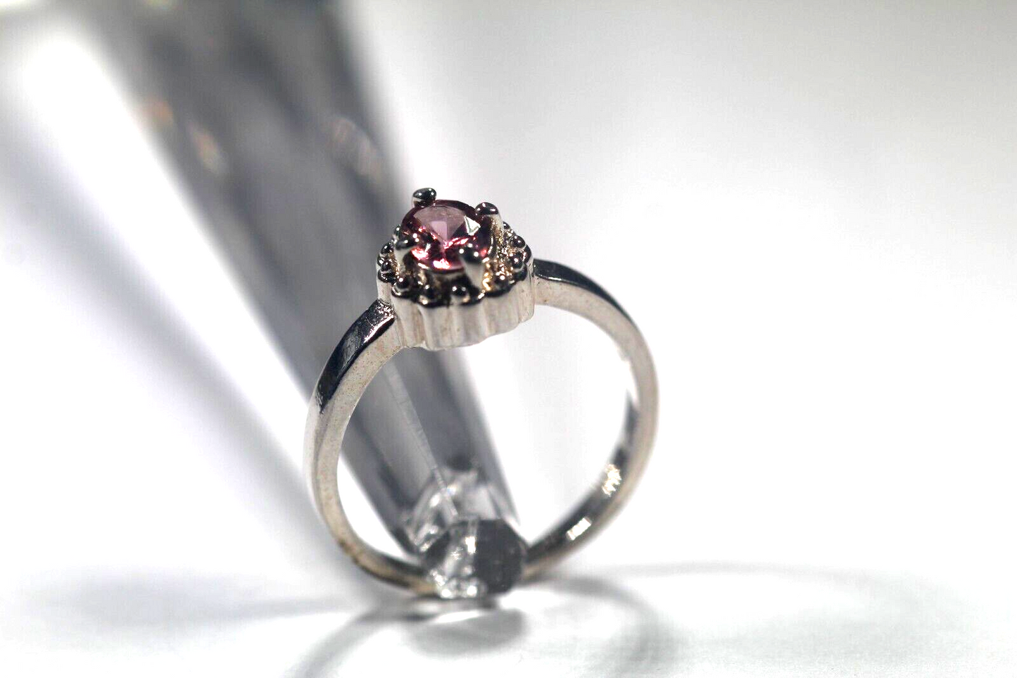 Ornate Purple Amethyst Solitaire 925 Sterling Silver Ring Size 8.75