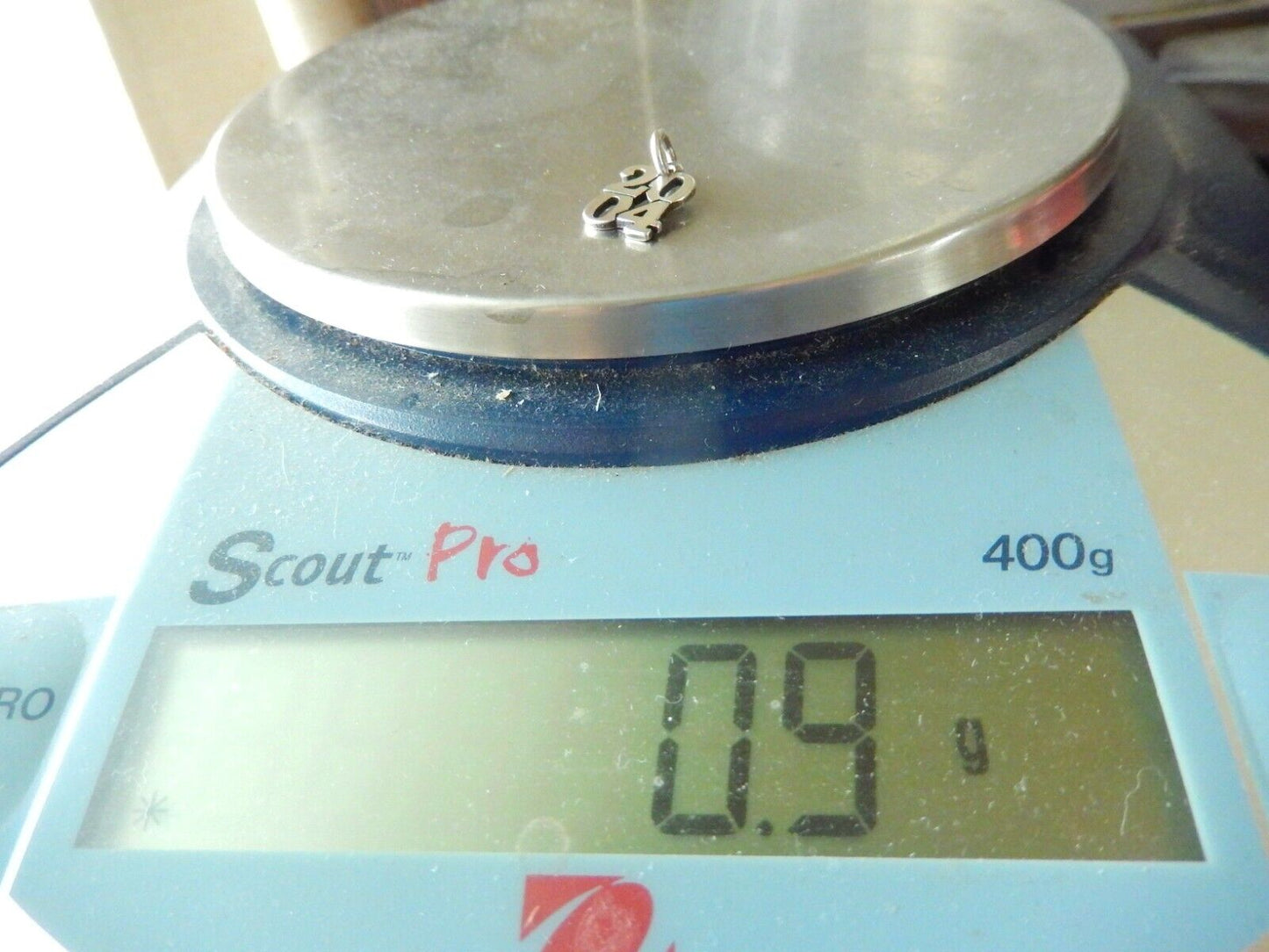 RETIRED JAMES AVERY Sterling Silver Year 2004 Charm