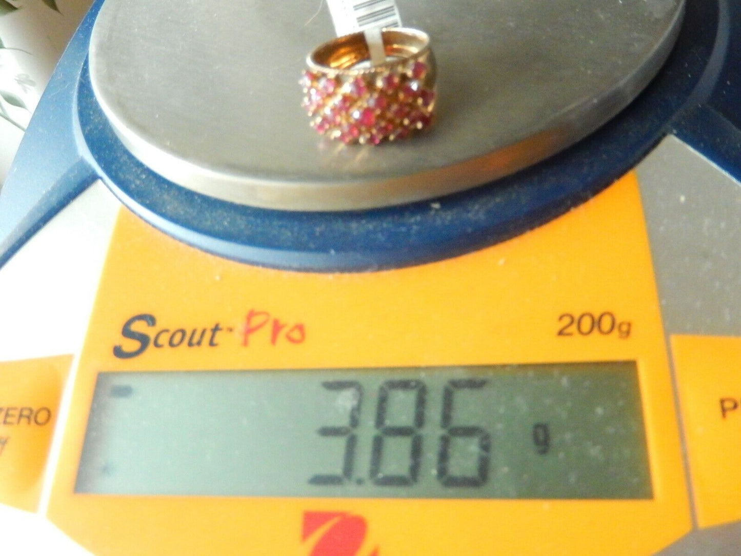 GORGEOUS VINTAGE 18K YELLOW GOLD RING WITH 1.50 CTW NATURAL RUBIES Sz 7