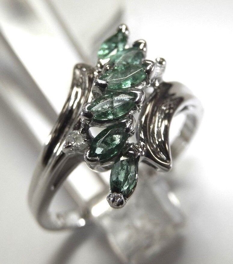 Natural Brilliant Green Emerald and Diamond Ring 14K White Gold Size 7