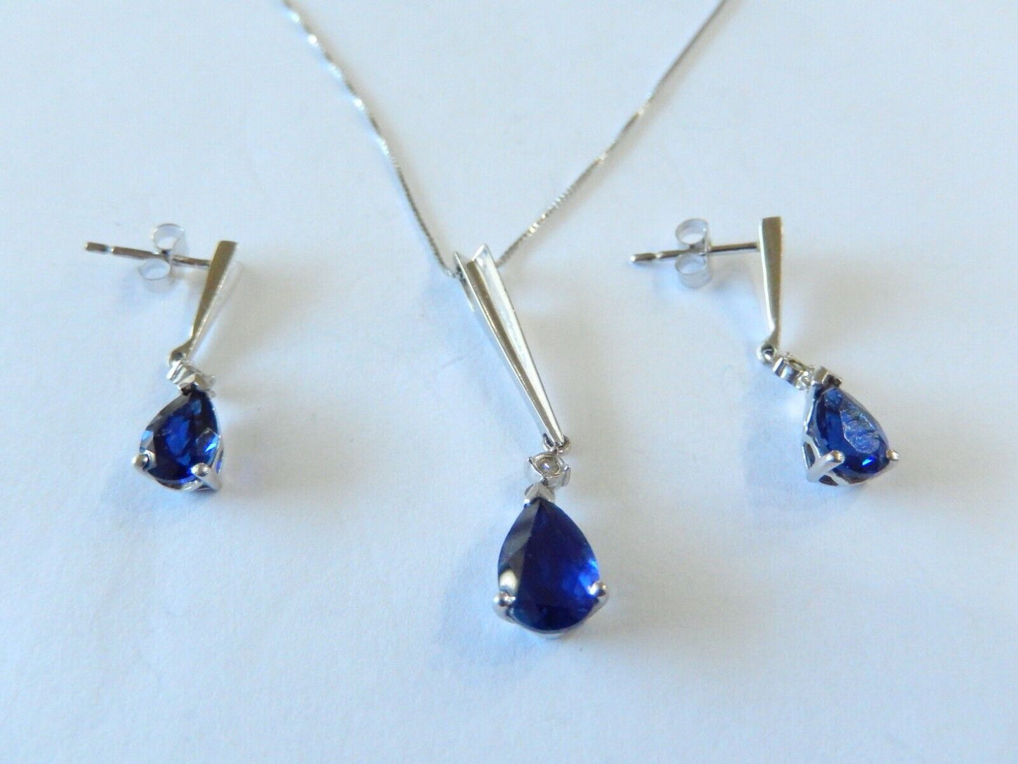 10K White Gold Blue Sapphire w/ Diamonds, Earrings & Pendant Set w/14k 18 Chain