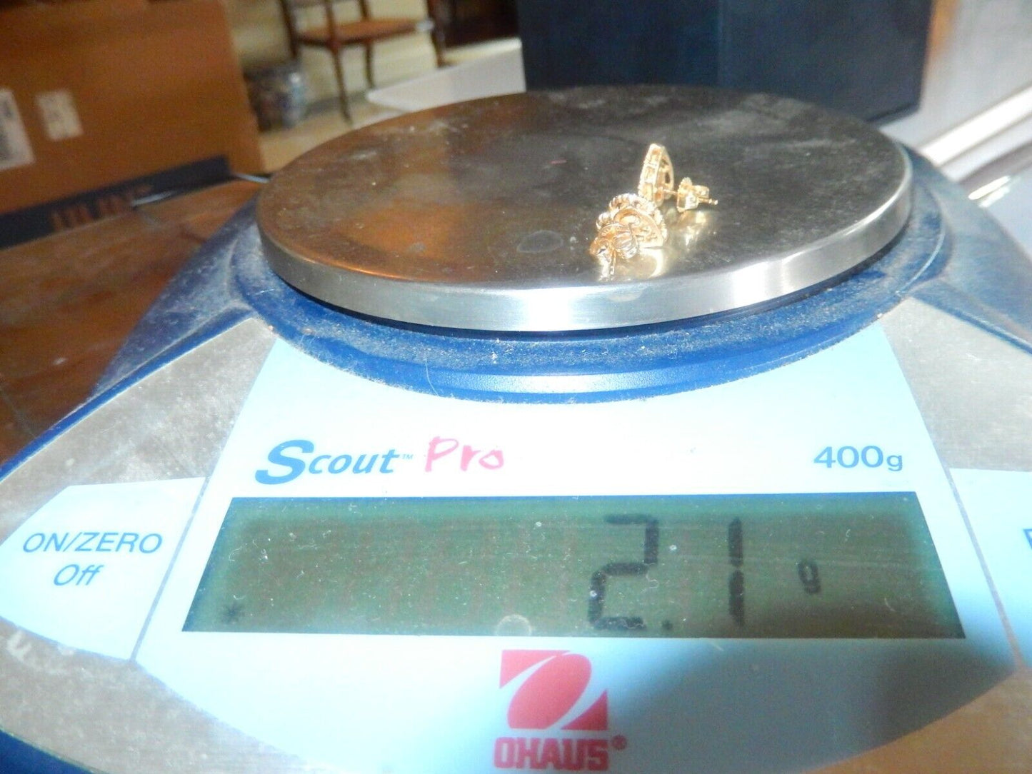 *VINTAGE* 14K Yellow Gold Diamond Heart & Flower Stud Earrings