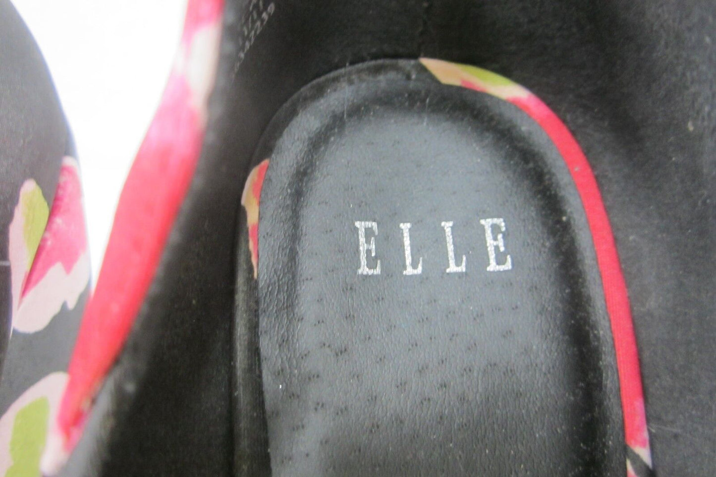 *NEW*ELLE Black Platform Wedges Pink butterfly pattern Round toe Heels Size 7.5