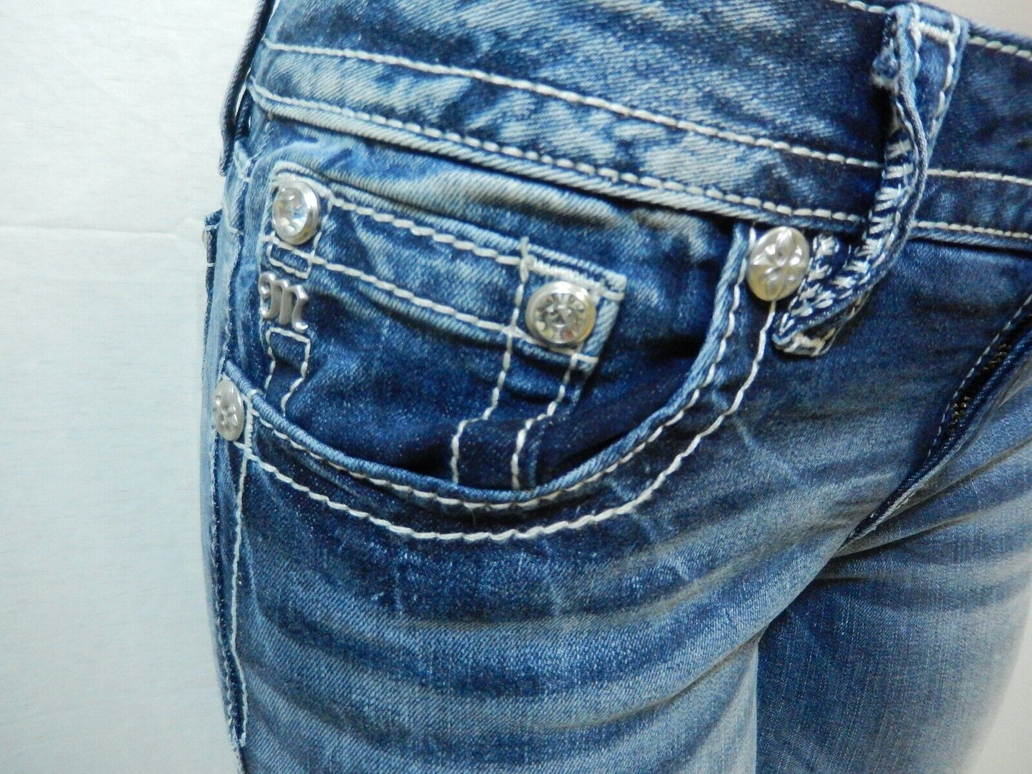 *NWT* Miss Me M3103FA Cuffed Ankle Skinny Jeans Embroidery Lt Blue Size 27 x 27"