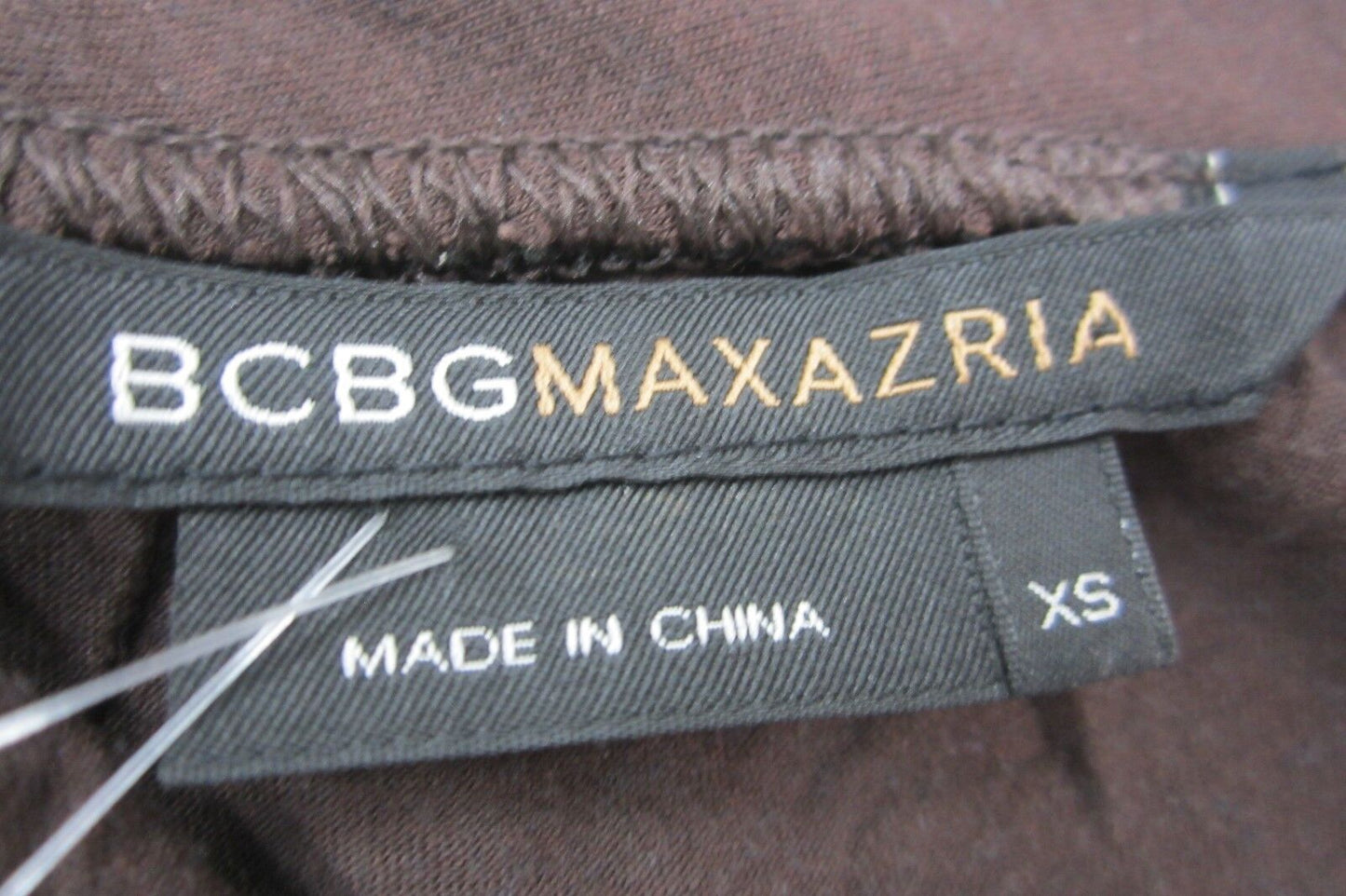 *VERY NICE* BCBG MAXAZRIA SUPER CUTE SEQUIN DECORATIVE TOP SIZE XS