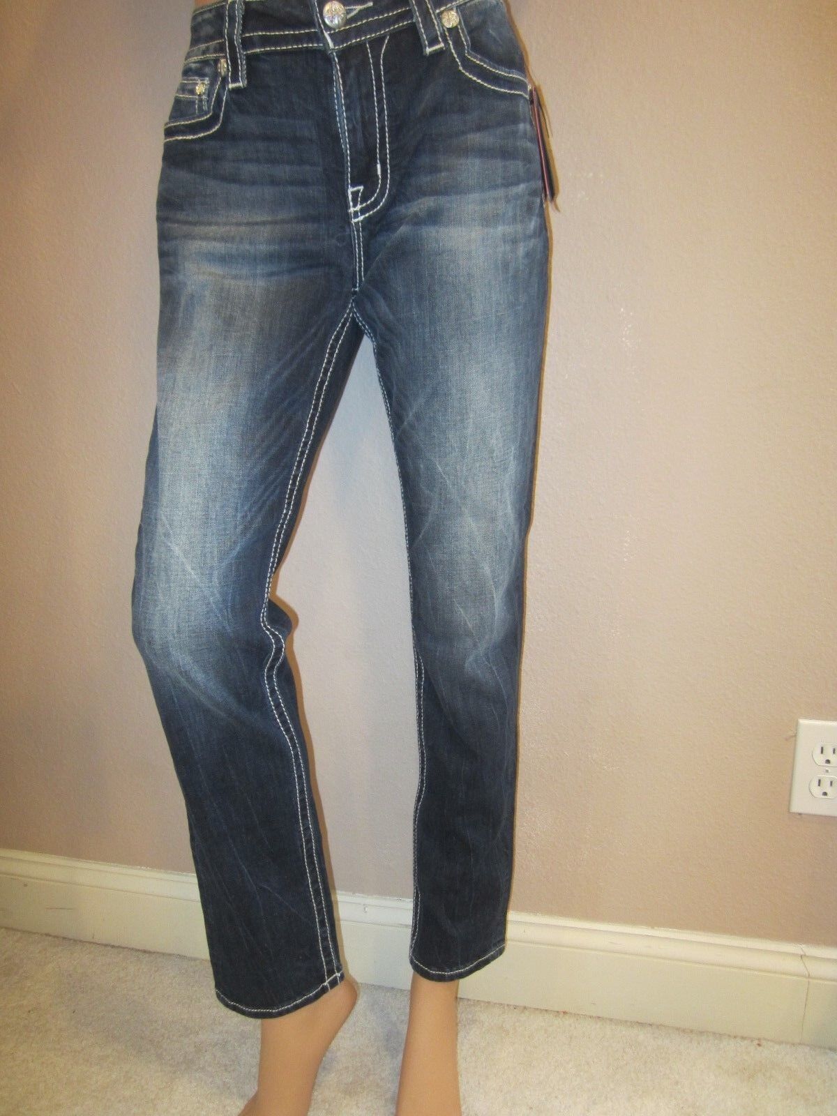 NWT- MISS ME Embellished Signature Skinny Cut Stretch Jeans 30 x 30 NWT