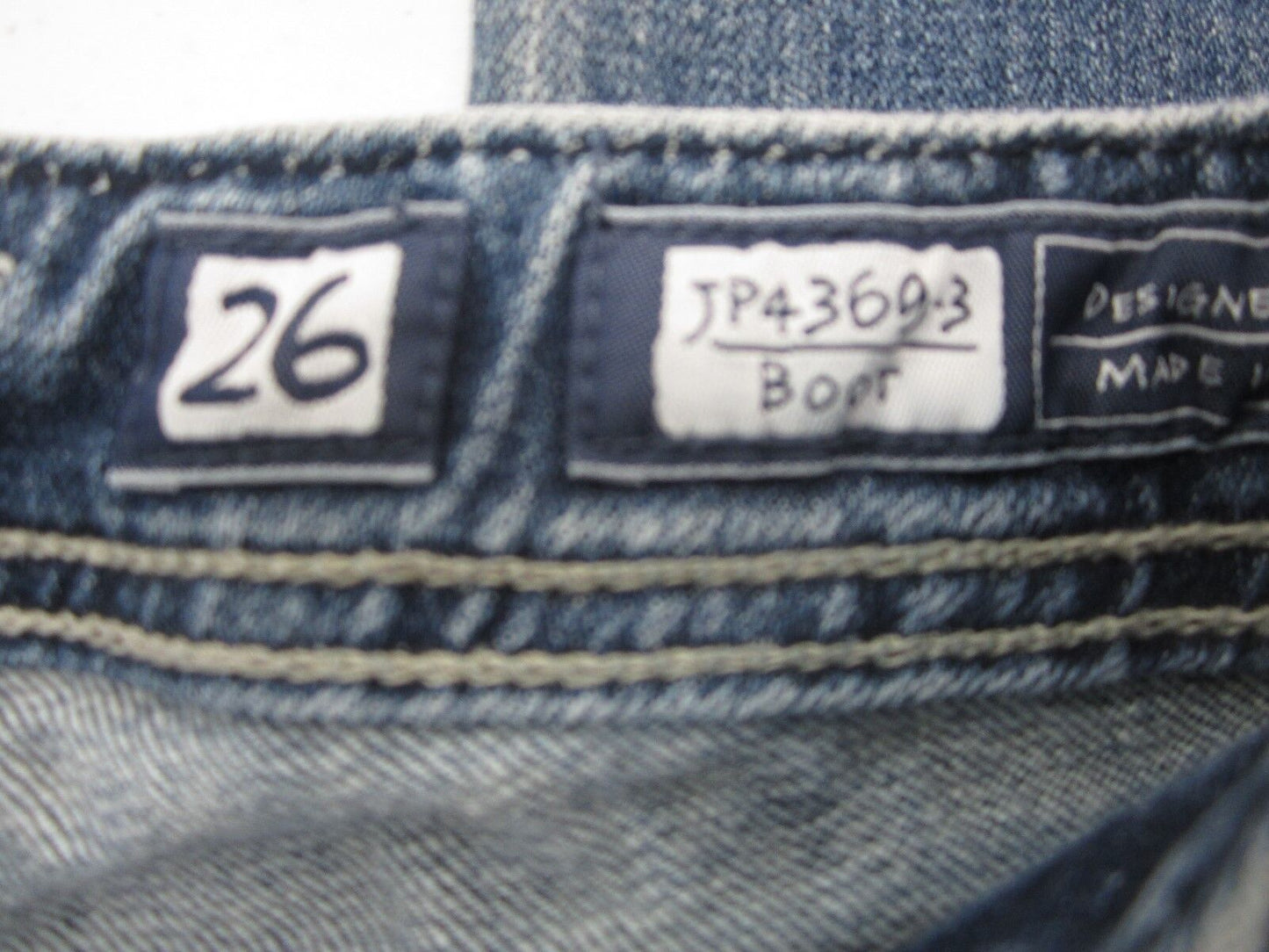 NICE MISS ME BOOT CUT EMBELLISHED SILVER EMBROIDERED FLEUR DENIM JEANS 26 X 26