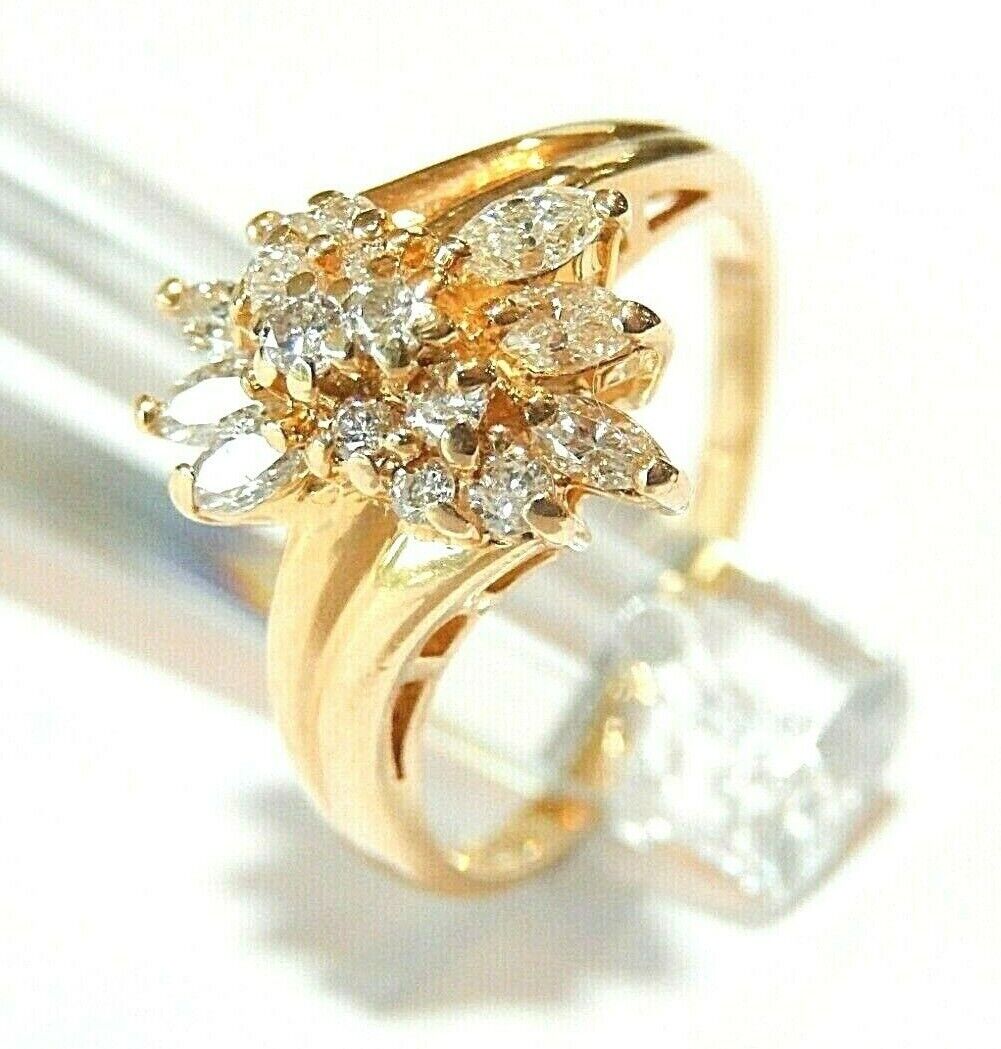 *VINTAGE* 14K Yellow Gold Ladies Diamond Marquise Style Cluster Ring Sz 8.5