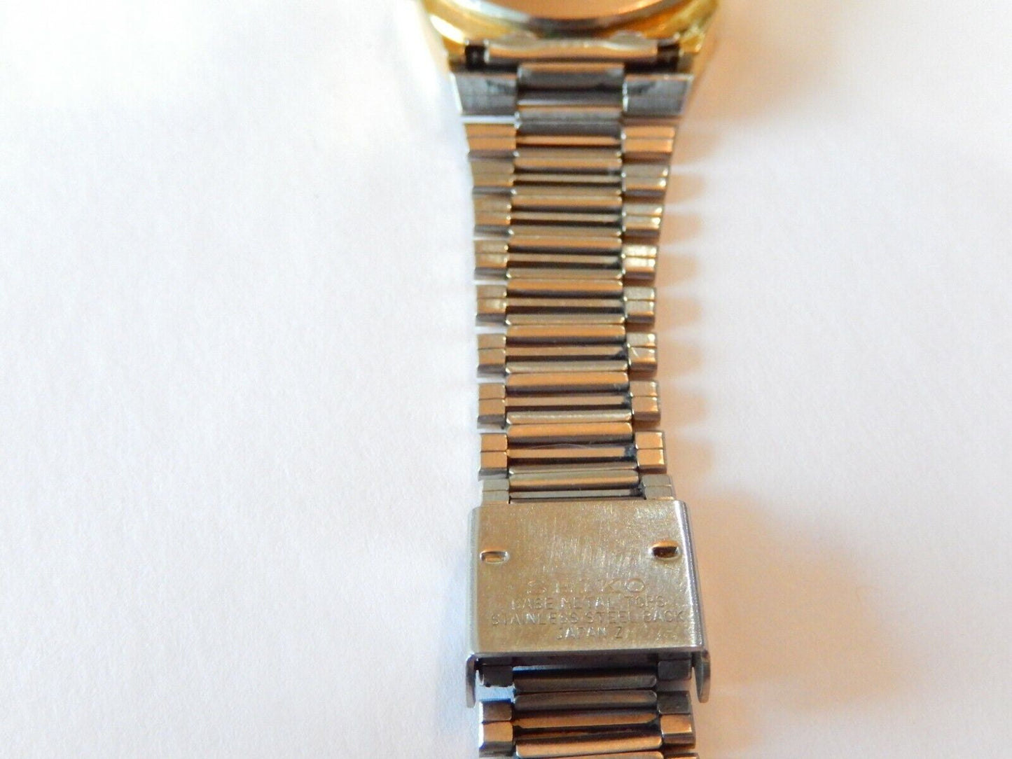 *VINTAGE* RARE Seiko A239-5009 World Timer Alarm Rare Gold Tone 1970's Watch