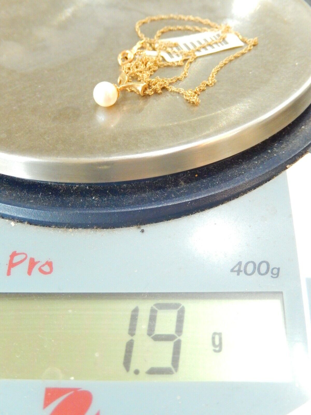 14K Yellow Gold Round White 6mm Pearl Pendant Necklace 18"