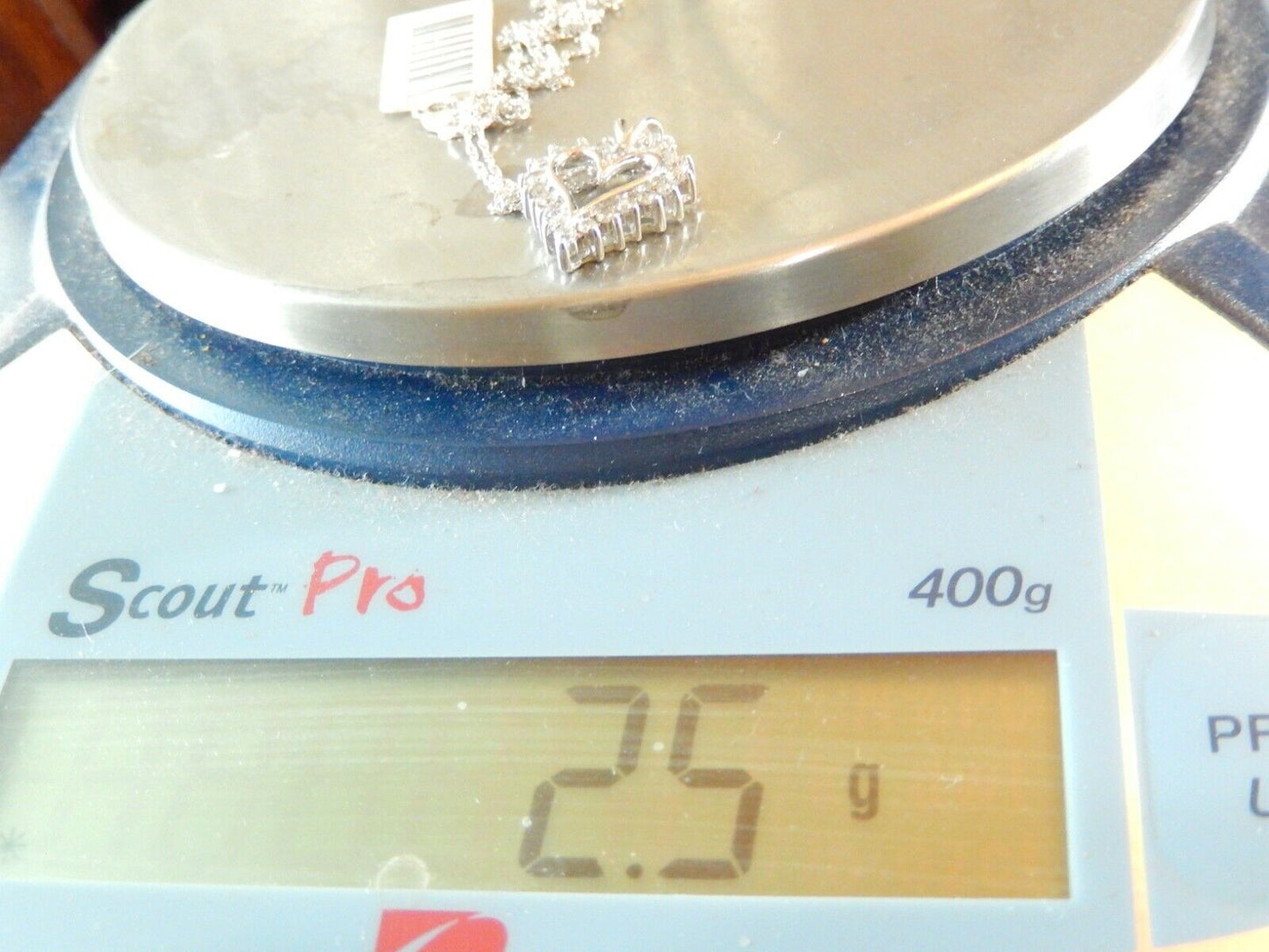 *NWT* 10k White Gold .50CT Natural Round Diamond Heart Pendant w/18" 10K Chain