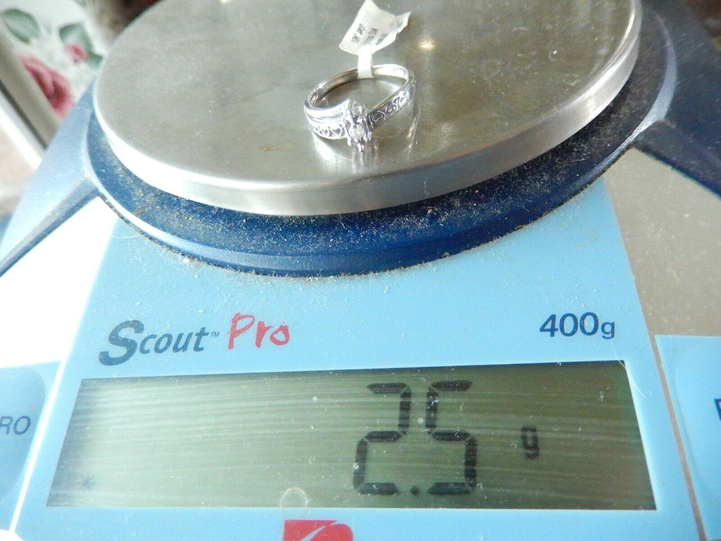 *VINTAGE* 10K White Gold Round Natural Diamond Solitaire Engagement Ring Sz 7.25