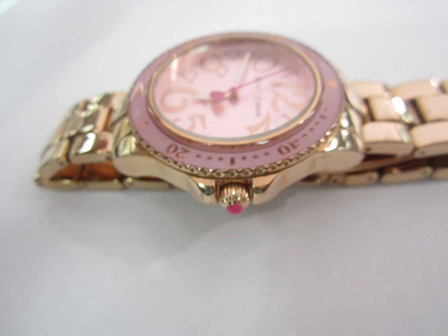 VERY NICE Betsey Johnson Watch BJ00283-05 Rose Gold Tone Watch Pink Face