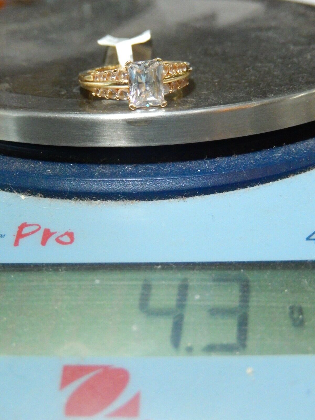 *VINTAGE* 14k Yellow Gold 2.00 CT CZ Pretty Engagement Ring Sz 8.25