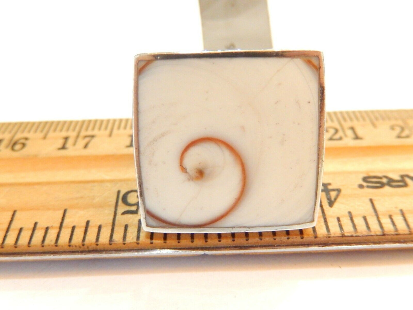 Natural White Gemstone Sterling Silver Ring 925 Sz: 6 - 3/4" x 3/4"