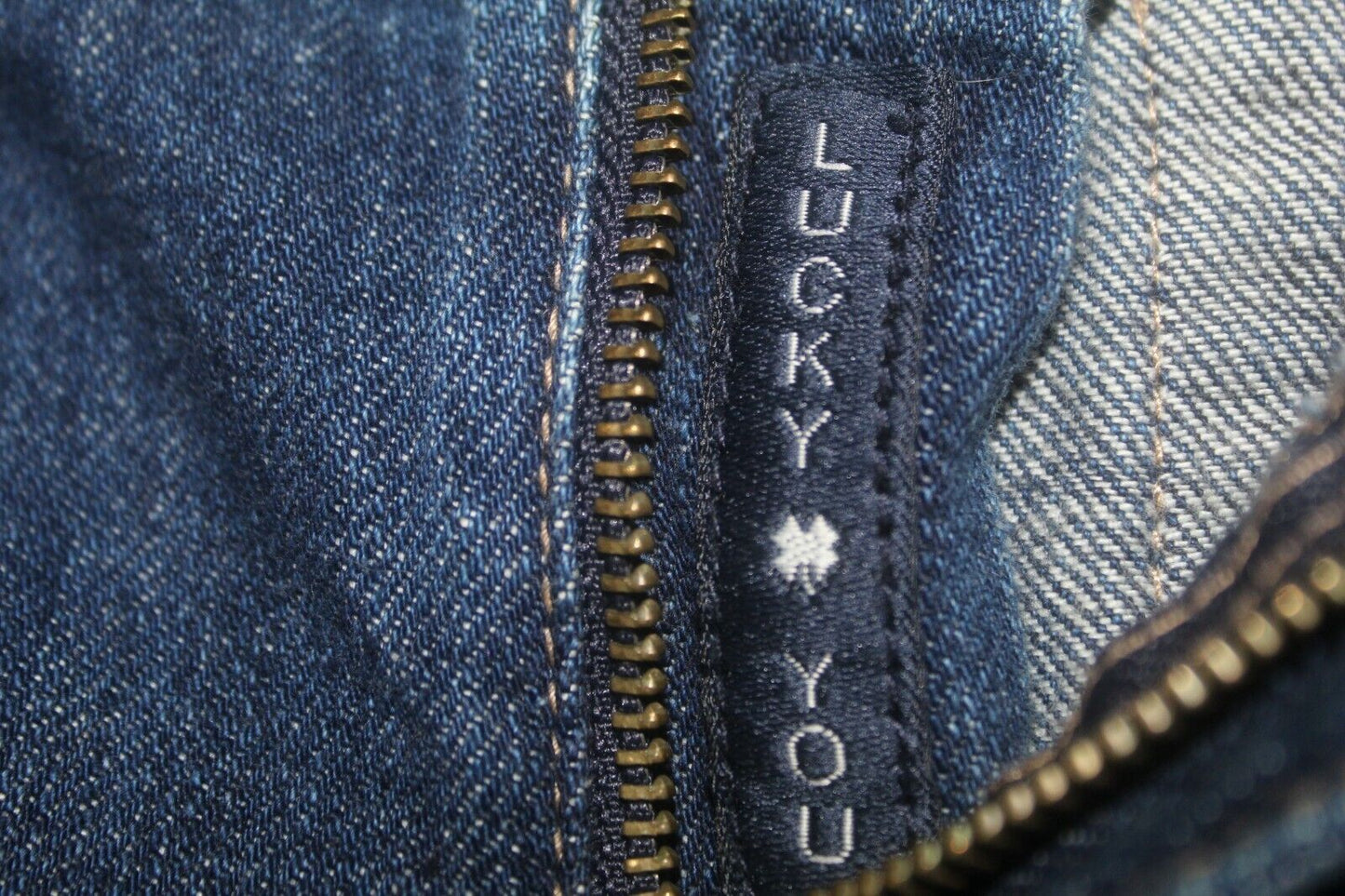 Women’s LUCKY BRAND Sienna Weekender Crop Jeans Size 6 (W28) x L24 with Cuff