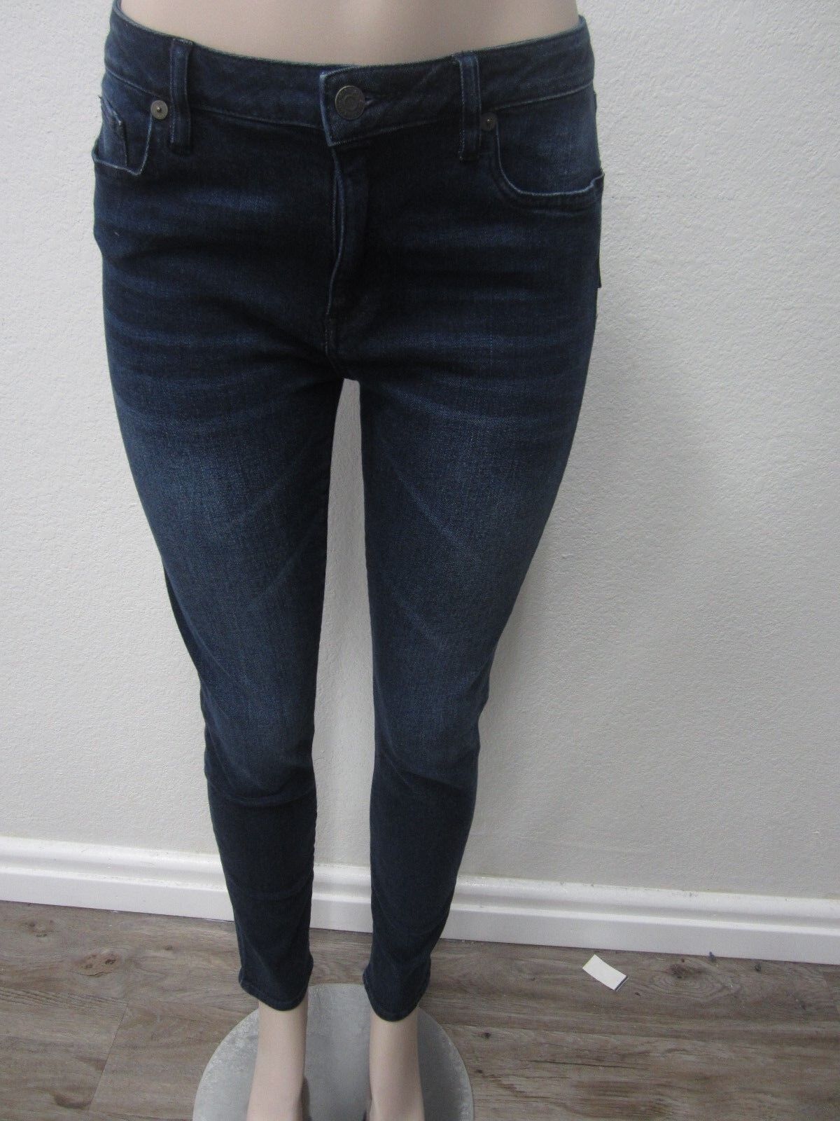NWT Miss Me Skinny Jeans M1001S31 Mid Rise Dark Blue 30 X 29