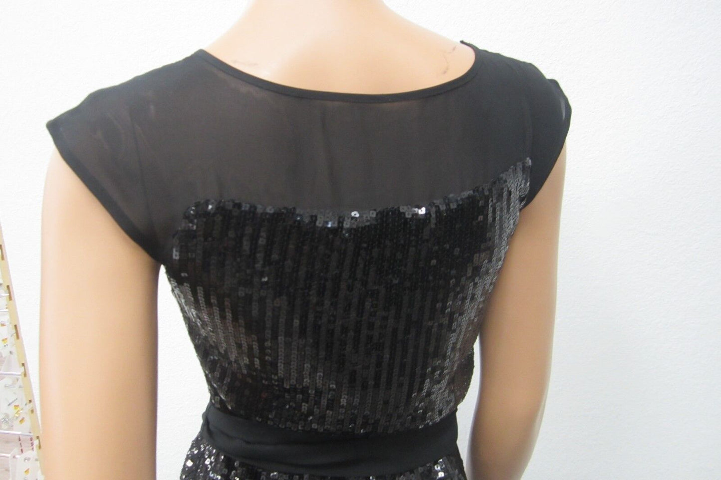 Forever 21/Love 21 SUPER CUTE Black Sequin Dress, XS/TP