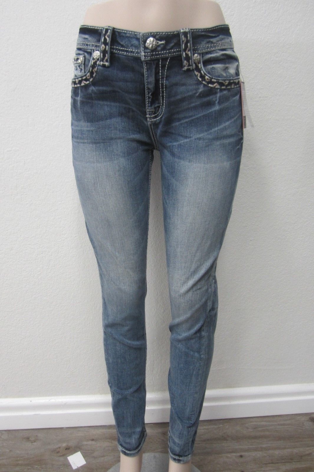 NWT Miss Me M5014S278 Women's Embroidered Back Pocket Skinny Jeans Sz 28 x 30
