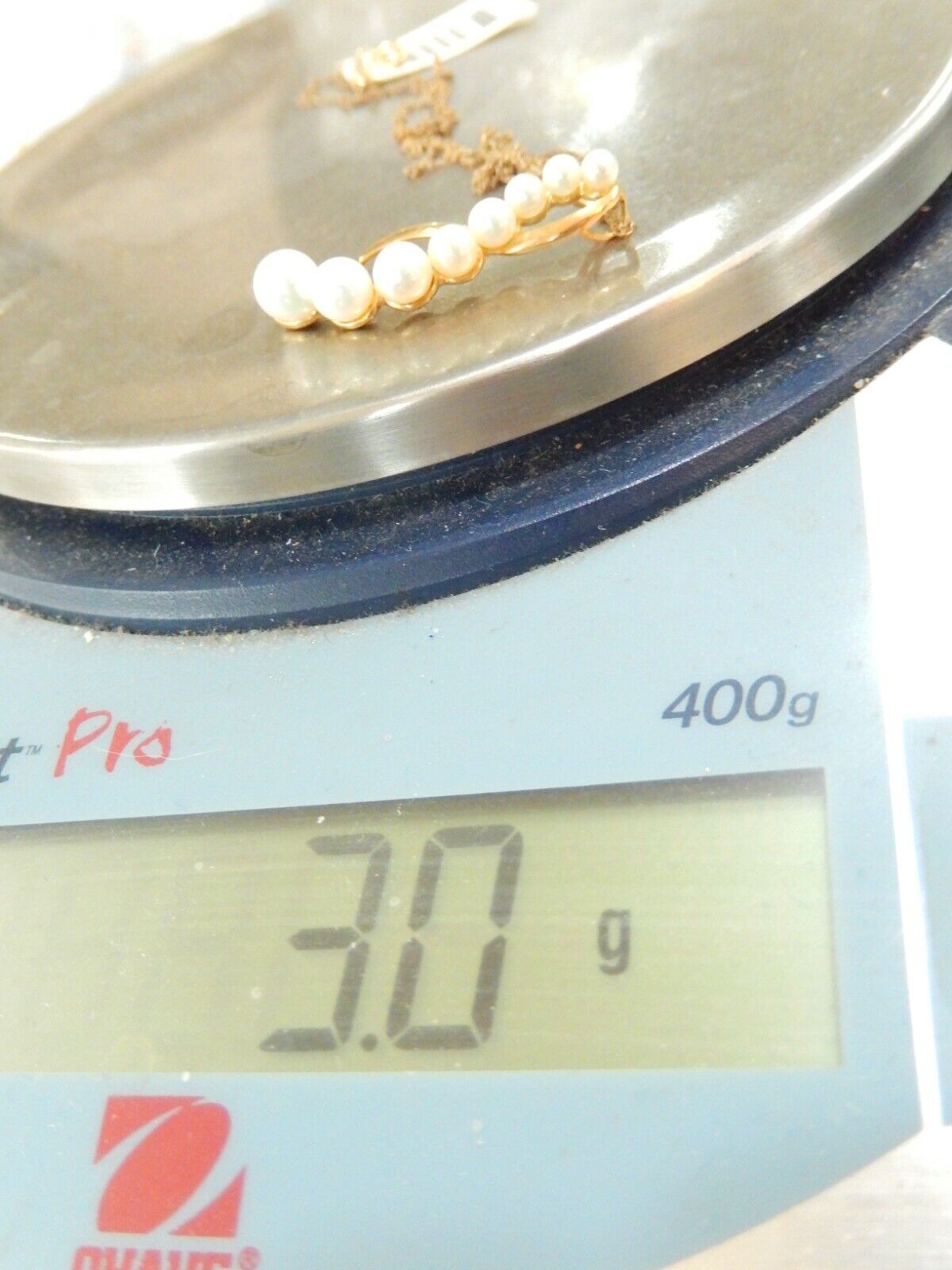 *VINTAGE* 10K Yellow Gold Cultured 8 Pearl Journey Pendant w/16" Chain