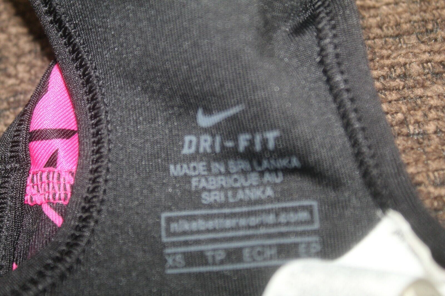 *NEW* Nike Women's Dri-Fit Pro Classic Bra Top Size XS Pink/Black