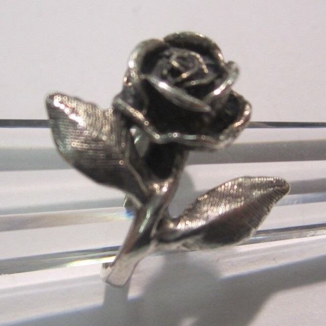 *RARE RETIRED James Avery Sterling Silver Large 3 Dimensional Rose Ring- Sz. 3.5
