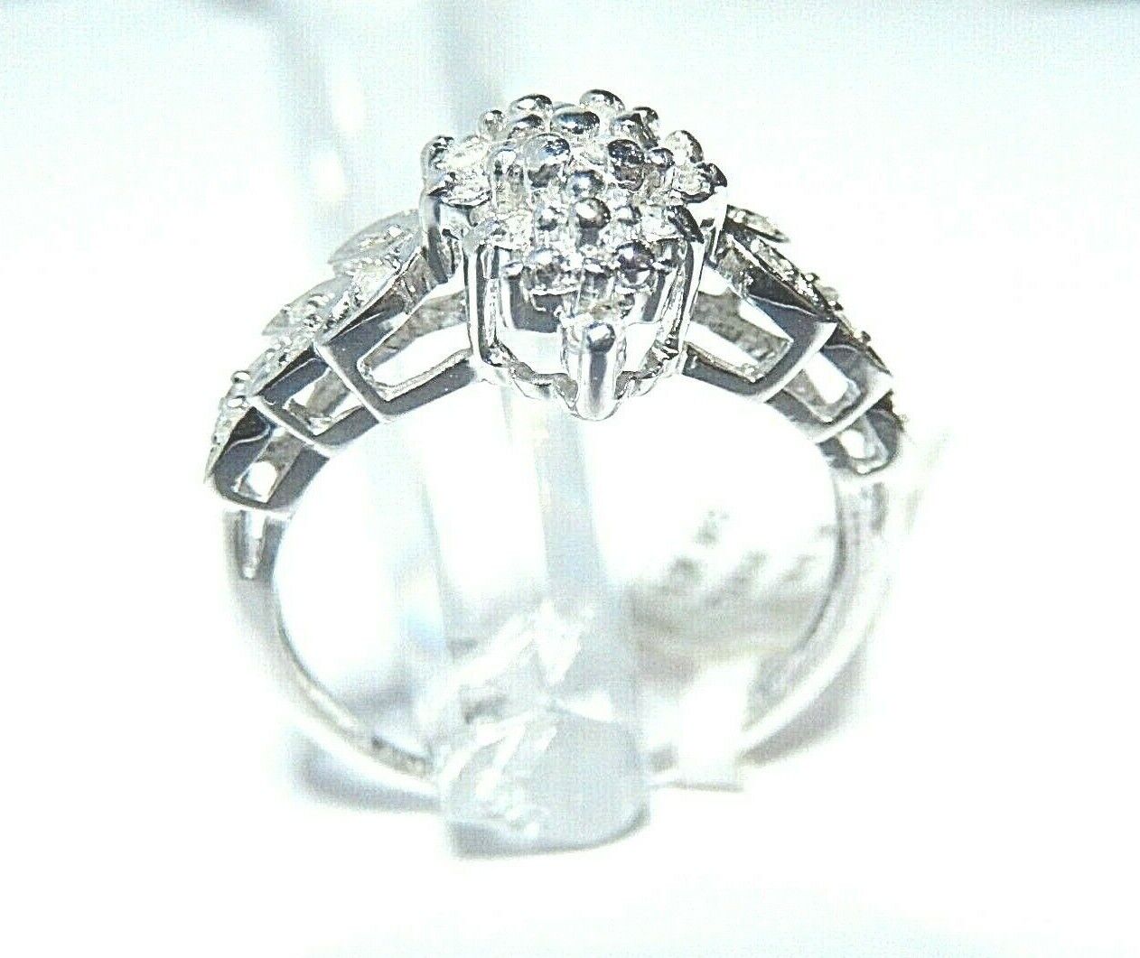 *NWT* 10k Ladies White Gold Round Cut .25CT Diamond Wedding Engagement Ring Sz9