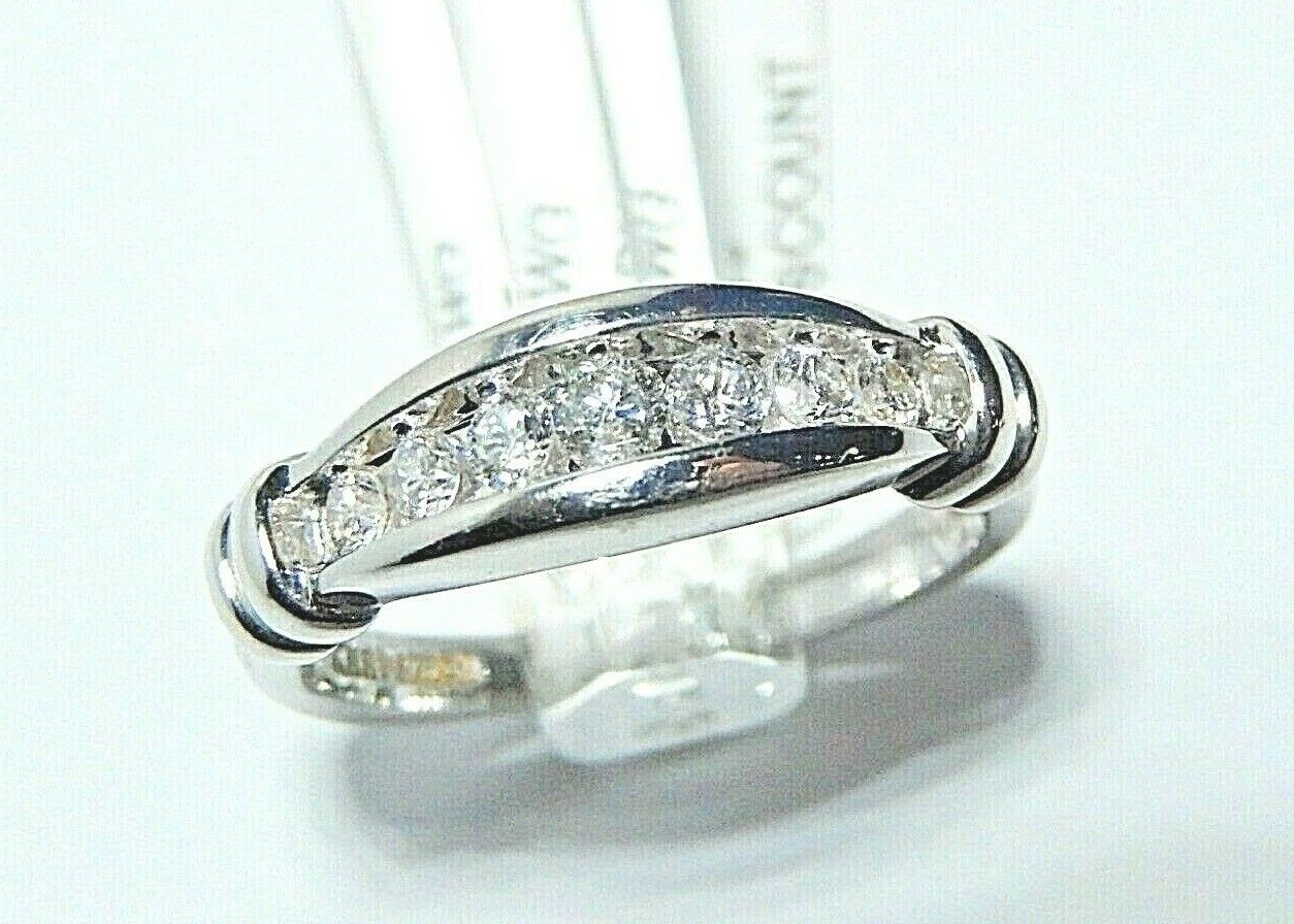 *NWT* 14k White Gold Men / Women Channel Set .50 Ct VS Diamond Band Size 7.5
