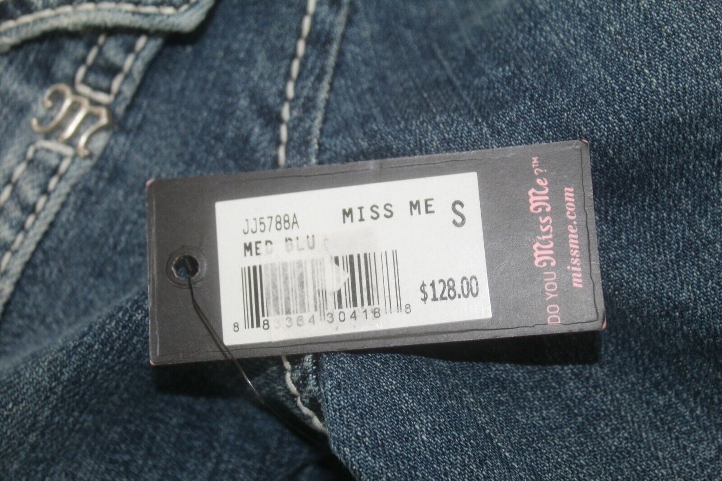 *NWT* Miss Me JJ5788A Denim Jacket Rhinestone & Silver Stud Design Size Small