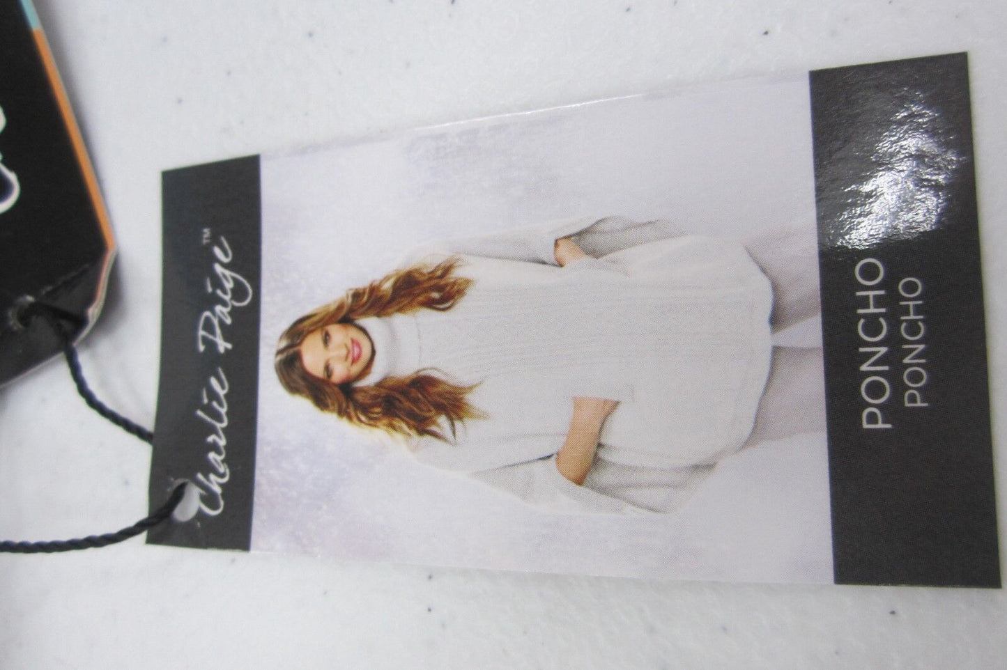 *NWT* Charlie Paige CUTE White Sparkle Knit Poncho New Size One Size Fits All