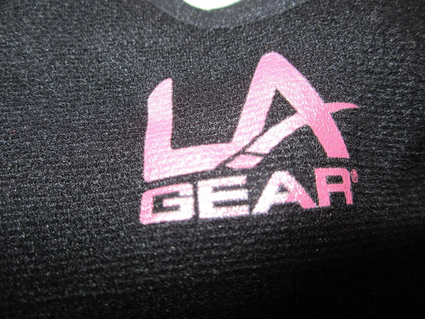 NWT LA GEAR MAX SUPPORT WIRELESS MICROFIBER SPORTS BRA BLACK SIze Small