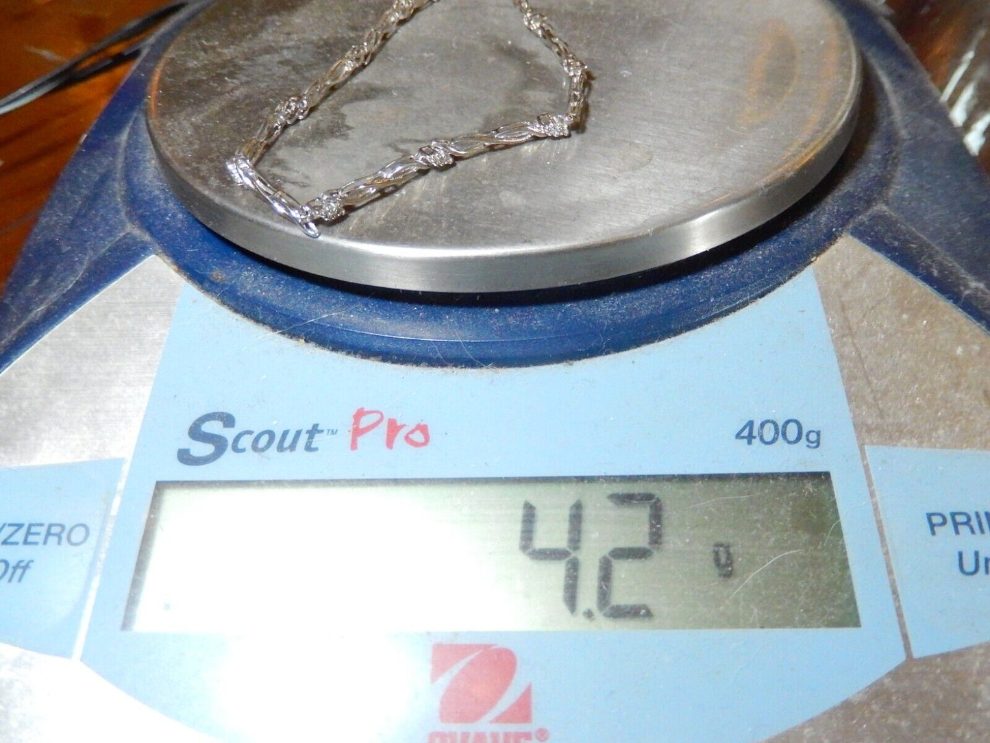 *NWT* 10kt White Gold 7" Tennis Bracelet with 10 Dazzling Natural Diamonds.