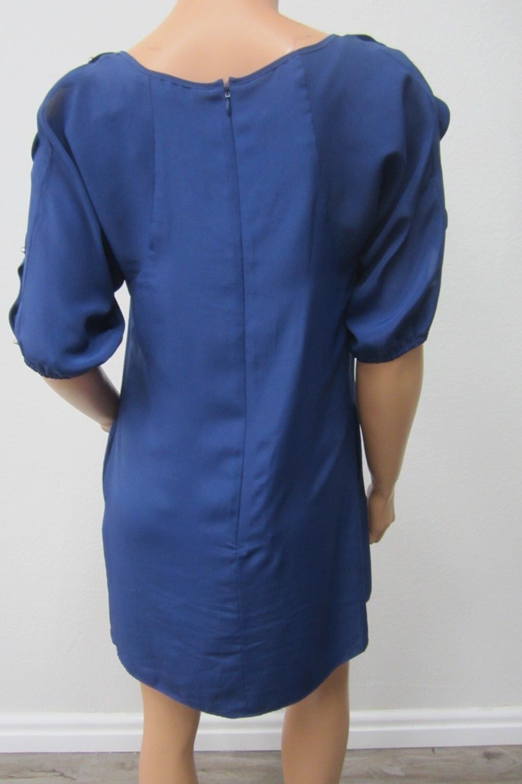 VERY NICE BCBGeneration Beautiful Deep Blue Dress Size Small