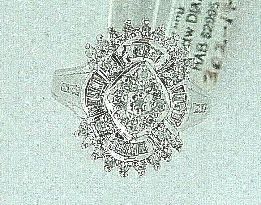 10K White Gold Natural .50CT Diamond Cluster Ladies Designer Style Ring Sz 7.75