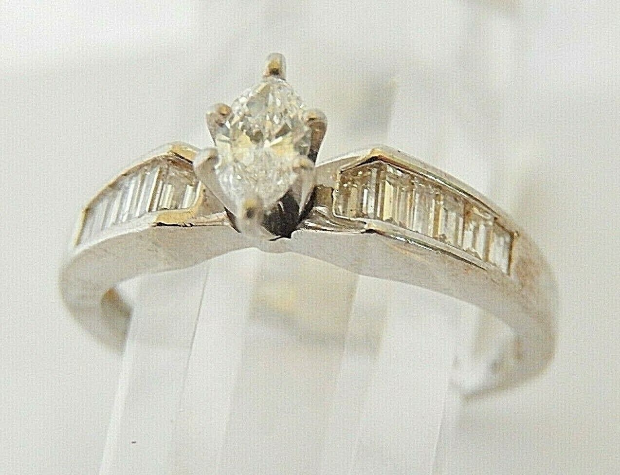 LADIES 14k WHITE GOLD 1/2ct MARQUISE & BAGUETTE CUT VS DIAMOND ENGAGEMENT RING