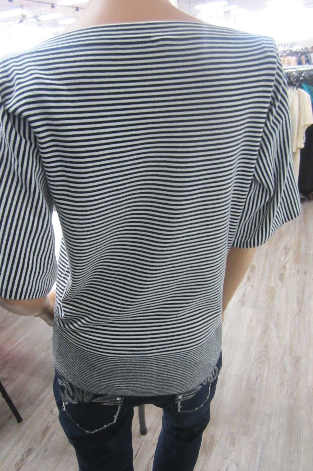 NICE - TALBOTS Elegant Black/White Stripe Stretch KNIT Short Sleeve TOP Size Med