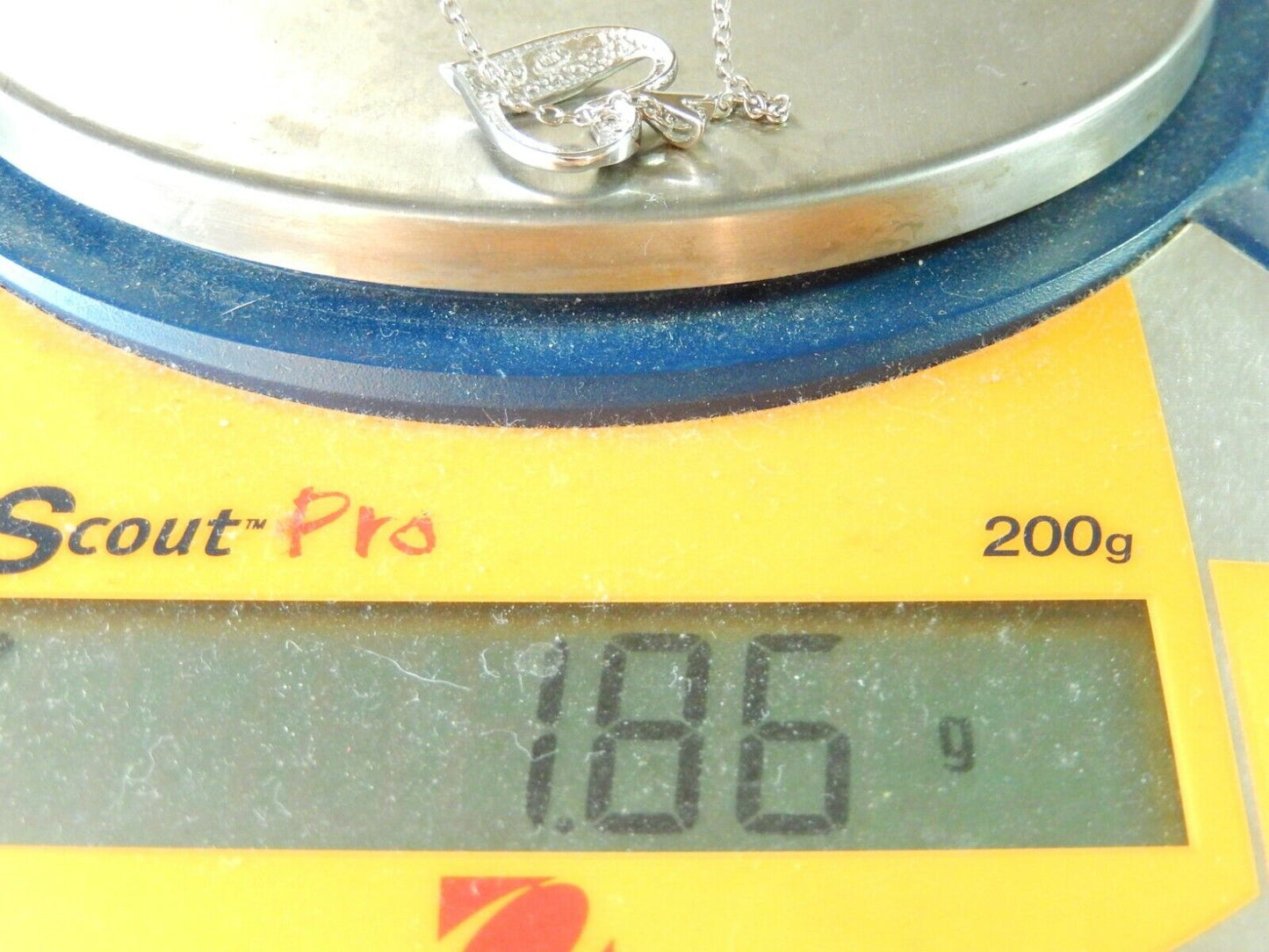 *NWT* 10K White Gold Diamond Heart Pendant With 18" Chain