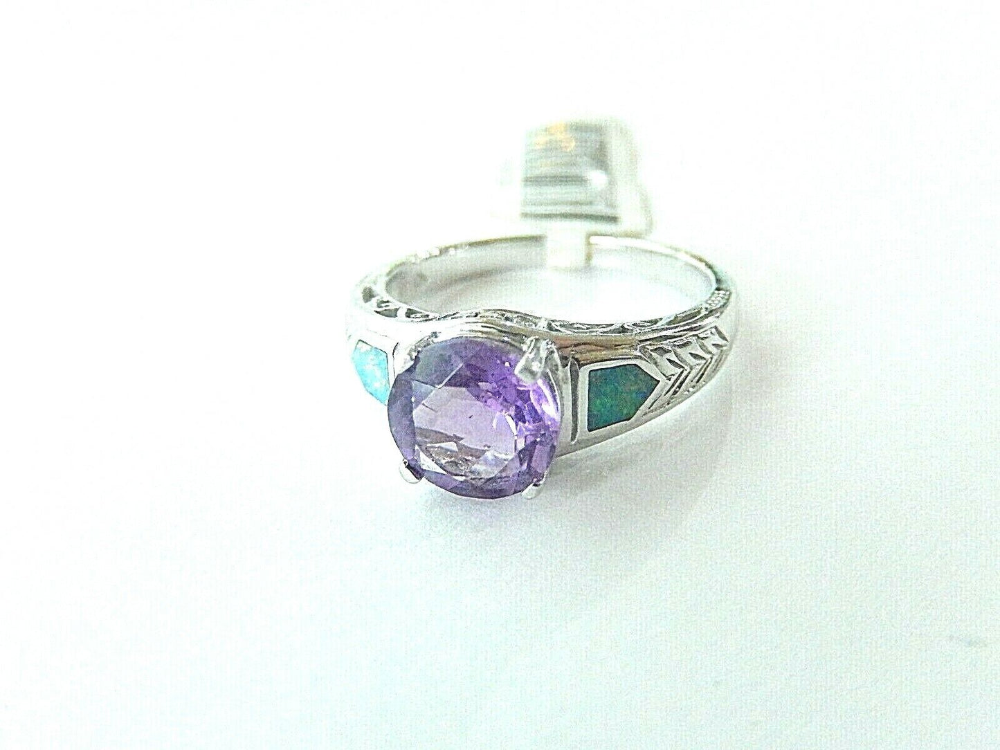 14K White Gold Ring with 2CT Amethyst / 2-Opals / 6-Diamonds / Size 8.25