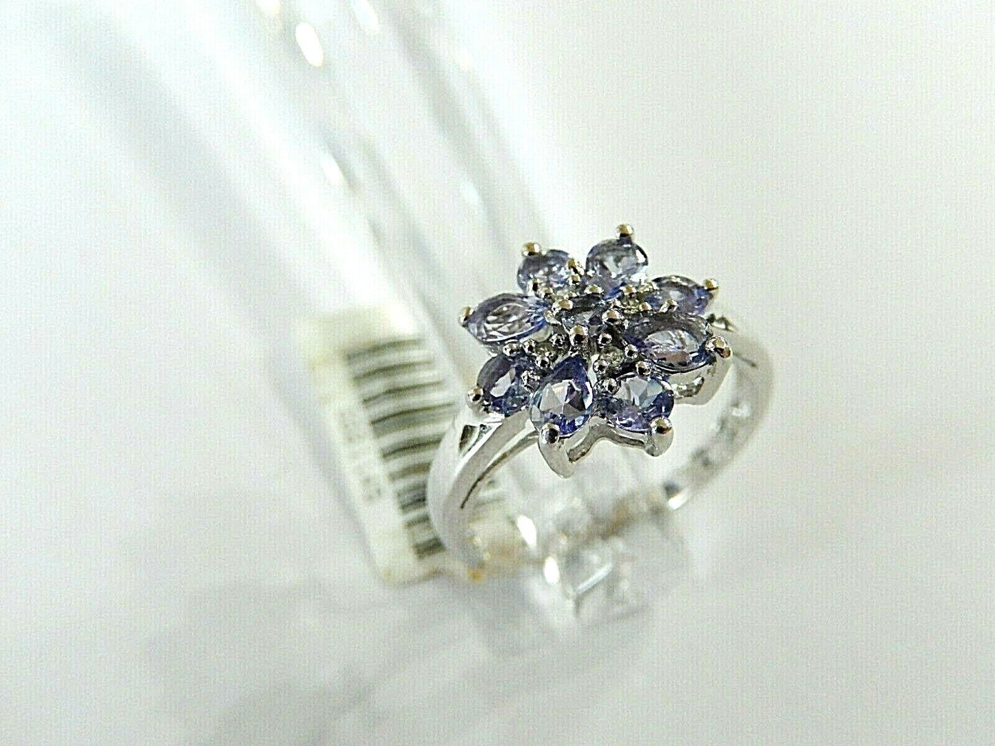 *NWT* Stunning! Women's 14K White Gold 3/4CT Tanzanite & Diamond Ring Size 7.5