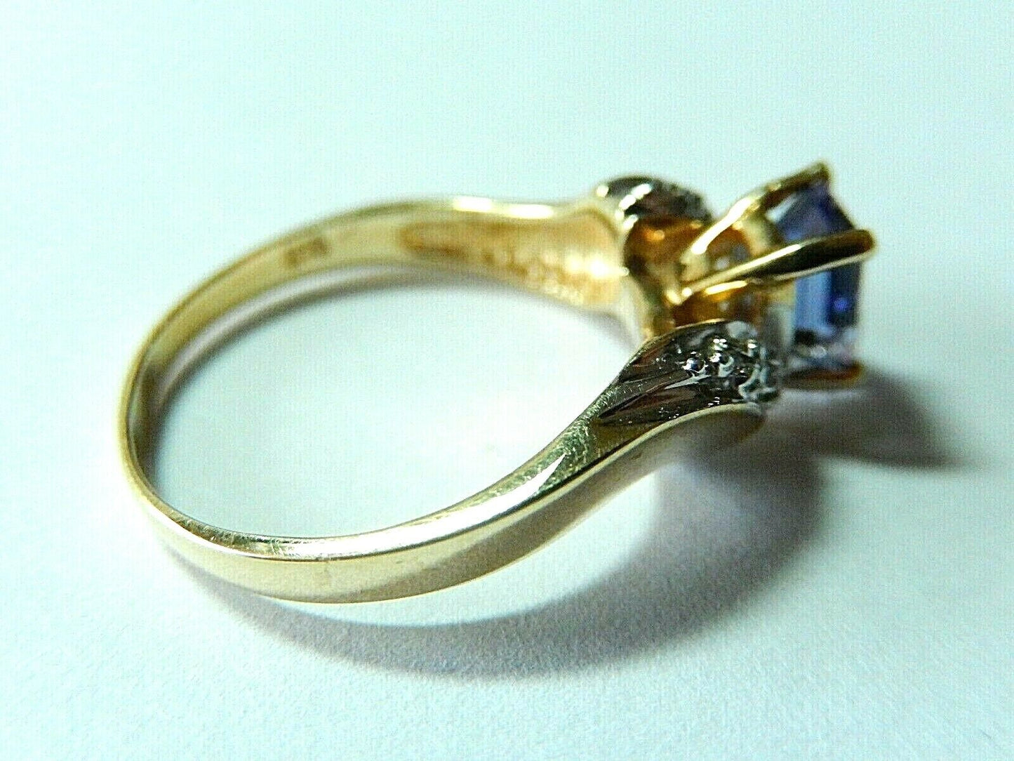 14K Yellow Gold Emerald Shape Tanzanite Center with Diamond Accents Ring Siz 7.5