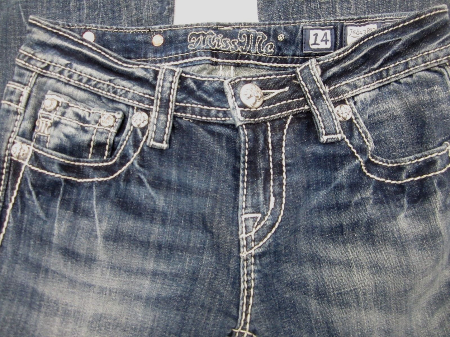 NWOT Miss Me Boot Cut Denim Girls Jeans Junior (JK8438B2) VERY CUTE Size 8x27