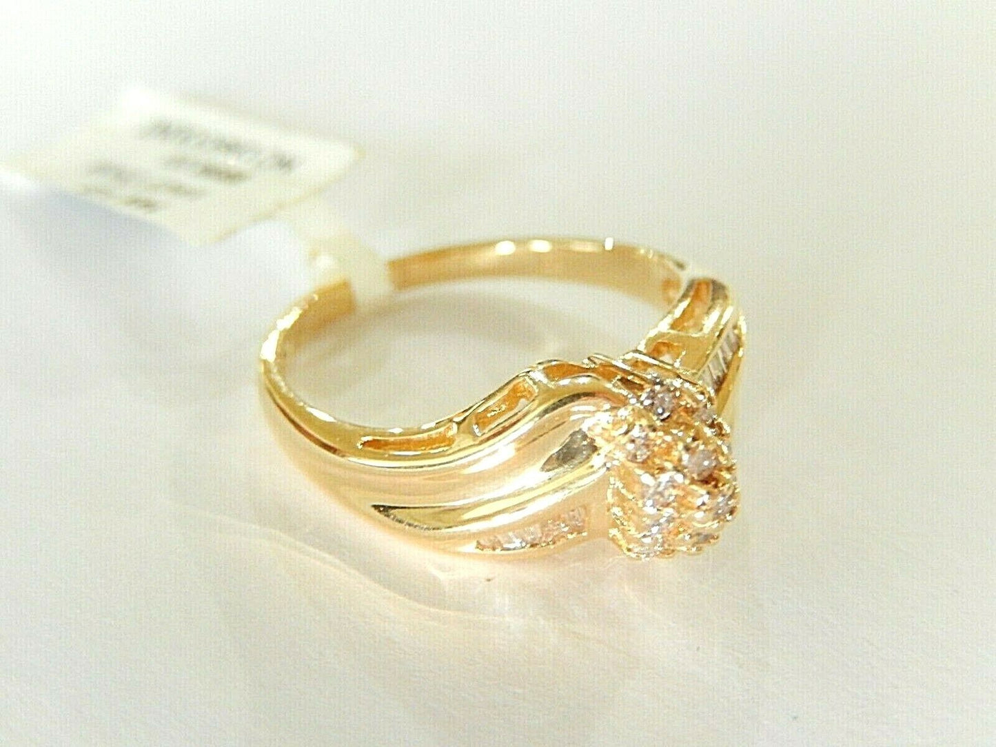 *NWT* 14K Yellow Gold 1/4CT Natural VS Diamond Engagement Wedding Ring Sz 7.5