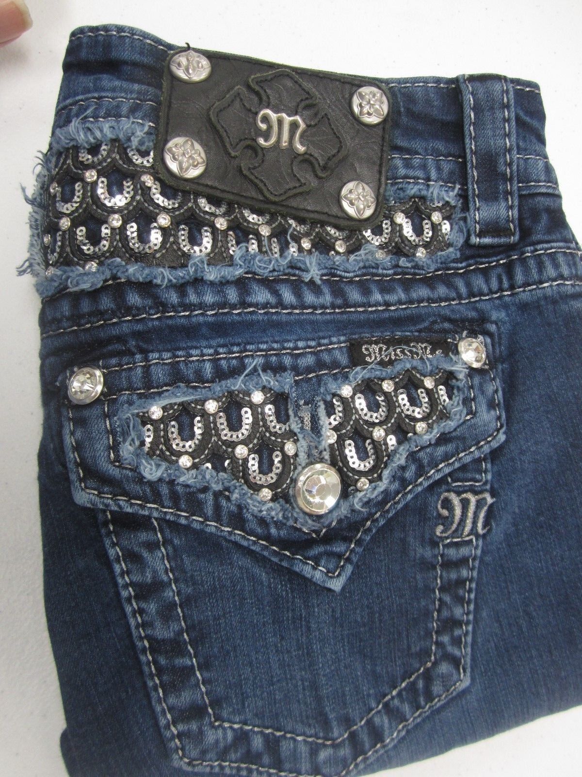 MINT Miss Me Horseshoe Flap Pocket Signature Rise Skinny Dark Wash Jeans Sz26x30