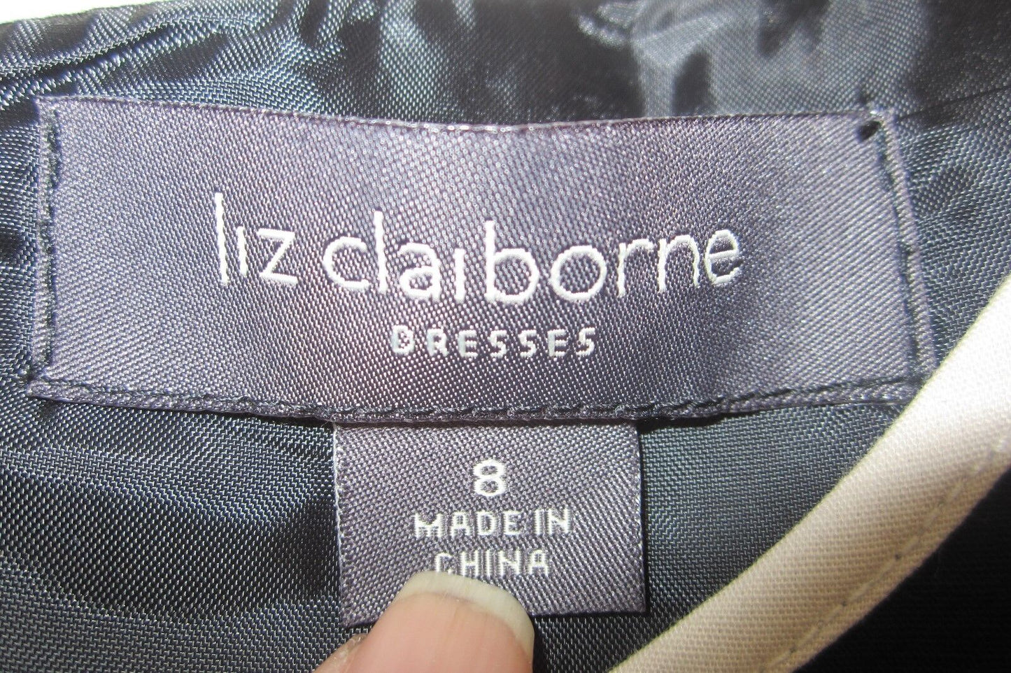 VERY NICE Liz Claiborne Career or Any Occasion Women's Lined Black Dress Size 8