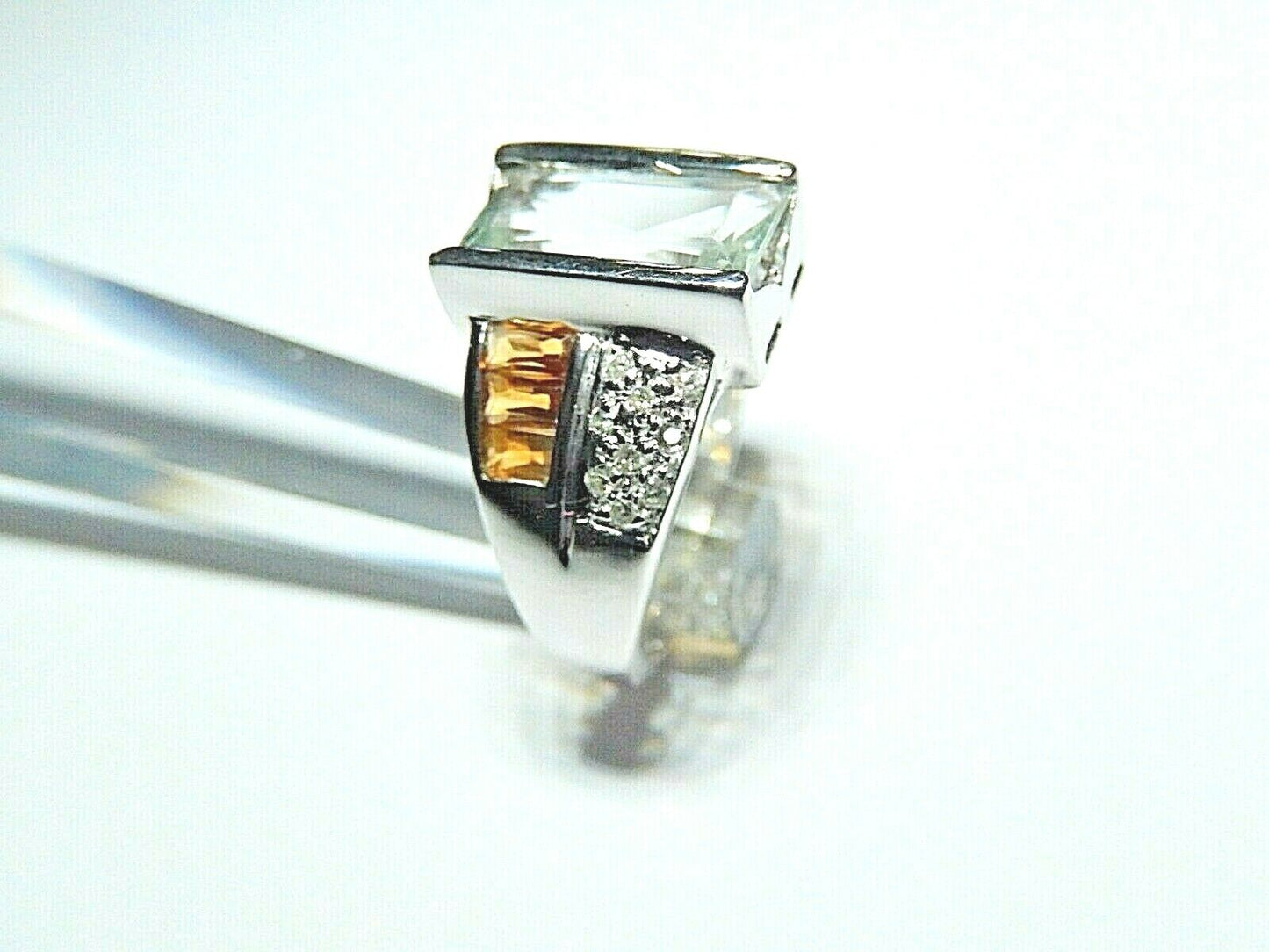 *VINTAGE* 14k Yellow Gold 3.50 CT Aquamarine / Citrine / Diamond SNB Design Ring