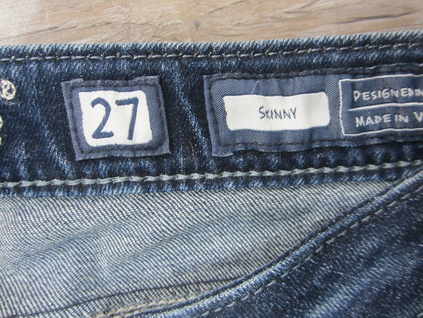 NWT MISS ME Embellished Pockets Skinny Stretch Jeans 27 x 30 Medium Blue M3033S