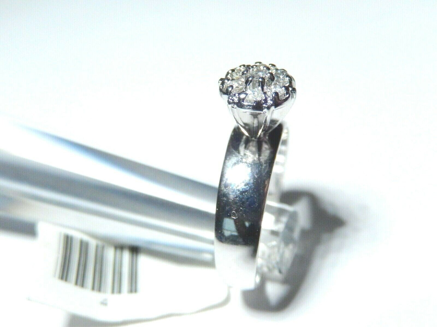 *NWT* 14K White Gold 4.5mm .25CT Seven Diamond Engagement Wedding Ring Sz 6.25