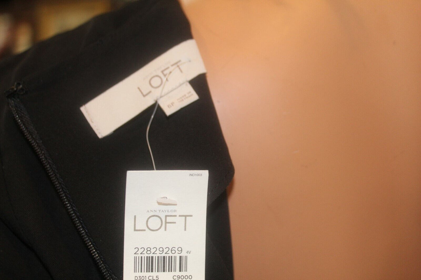 *NWT* Ann Taylor LOFT Polyester/ Spandex Black Flare Dress Size 6 Petite