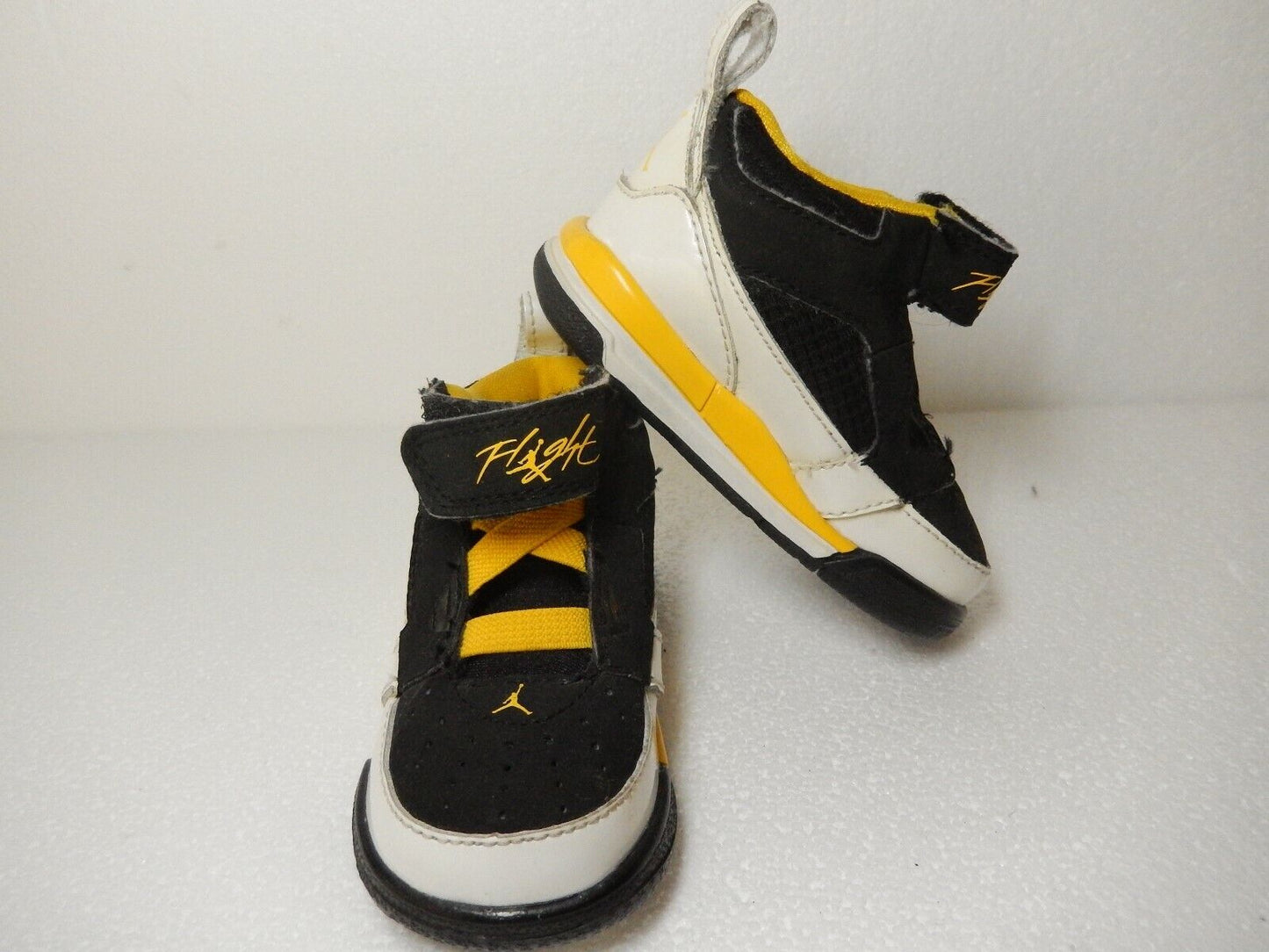 *NEW* Jordan Kids Shoes Size 4C FREE SHIPPING